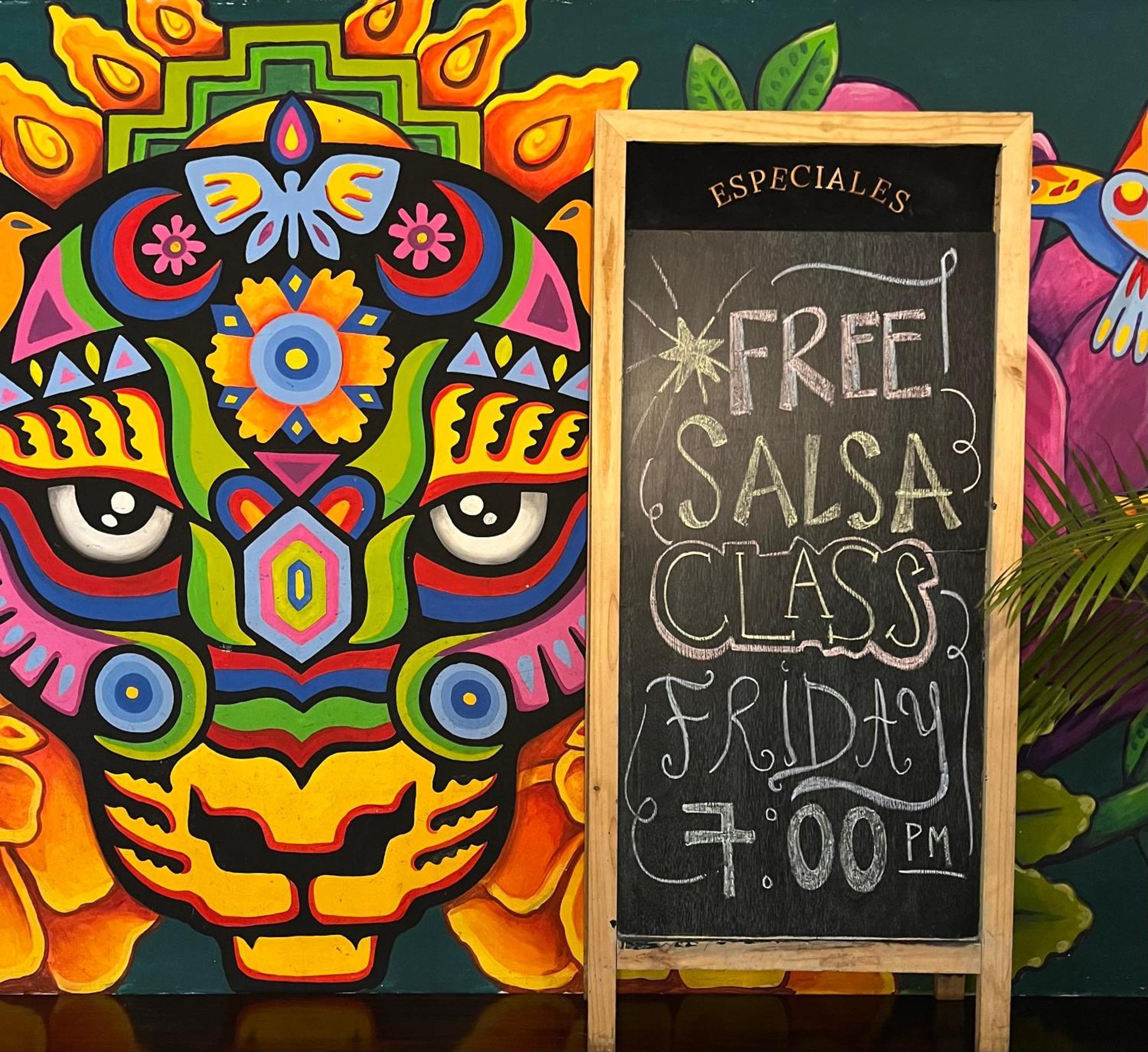 Casa Kiwi Hostel Medellín Buitenkant foto
