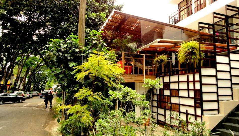Casa Kiwi Hostel Medellín Buitenkant foto